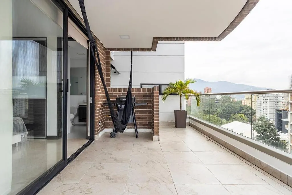 Apartment 1103 The Overlook Of Medellin In El Poblado Colombia